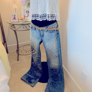 Graffiti Hippie Art Jeans
